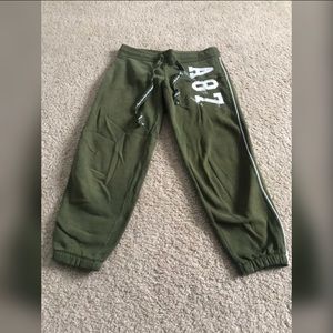 Aero Cropped Sweatpants